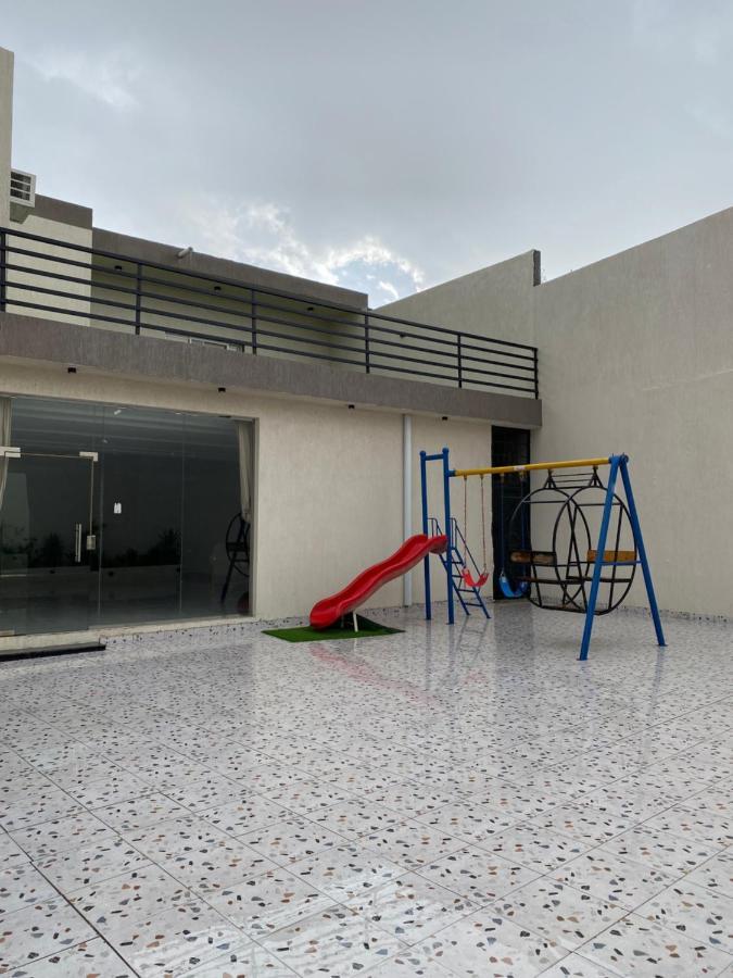 فيلا هابي نايت Βίλα Ash Shafā Εξωτερικό φωτογραφία